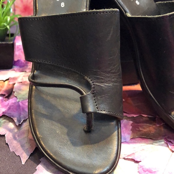 MATISSE LEATHER ITALIAN Made Sandal by - Picture 10 of 12